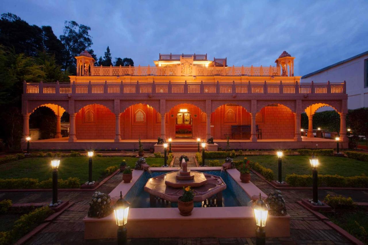 Stayvista At Pink Palace Rajasthani Decor Утакаманд Экстерьер фото