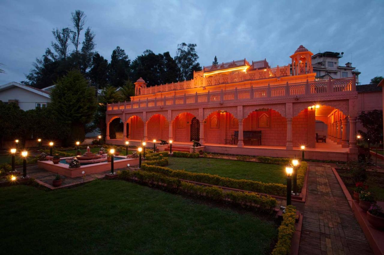 Stayvista At Pink Palace Rajasthani Decor Утакаманд Экстерьер фото